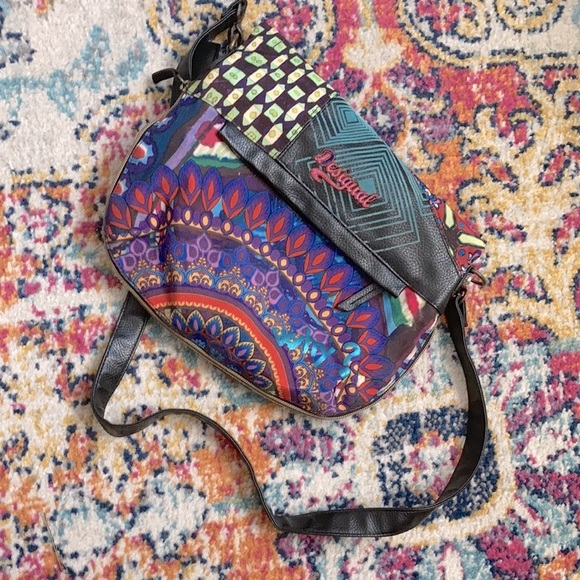 Desigual Handbags - Desigual handbag, convertible/extendable in perfect condition